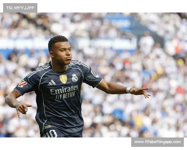 姆巴佩进球不断状态火热 仍难超越哈兰德凯恩三大巨星争锋状态解析